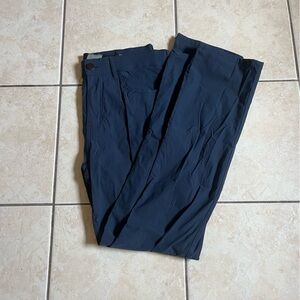 Navy men’s pants flex waist